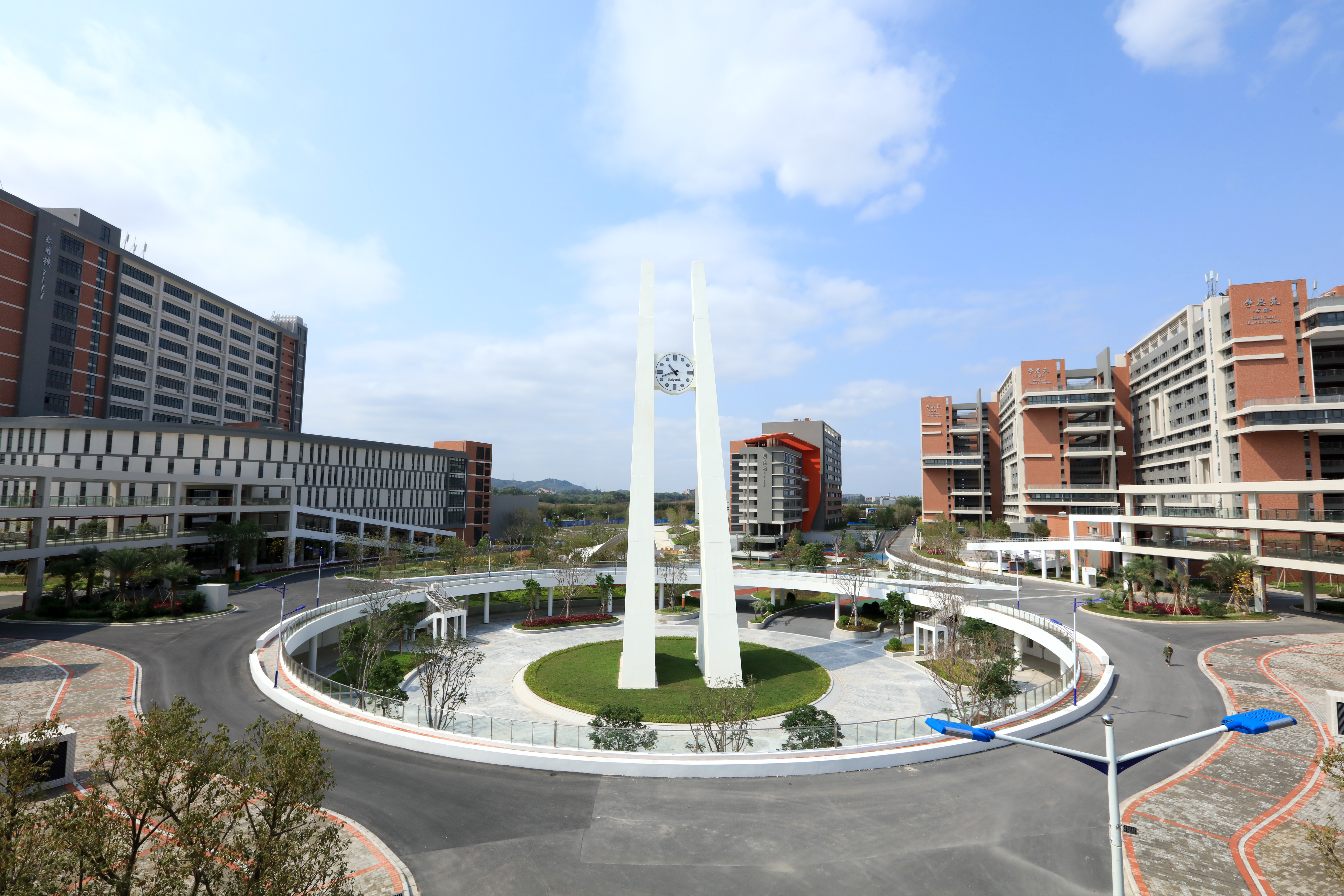 南方建設(shè)-廣東白云學院項目 南方建設(shè)-廣東白云學院項目